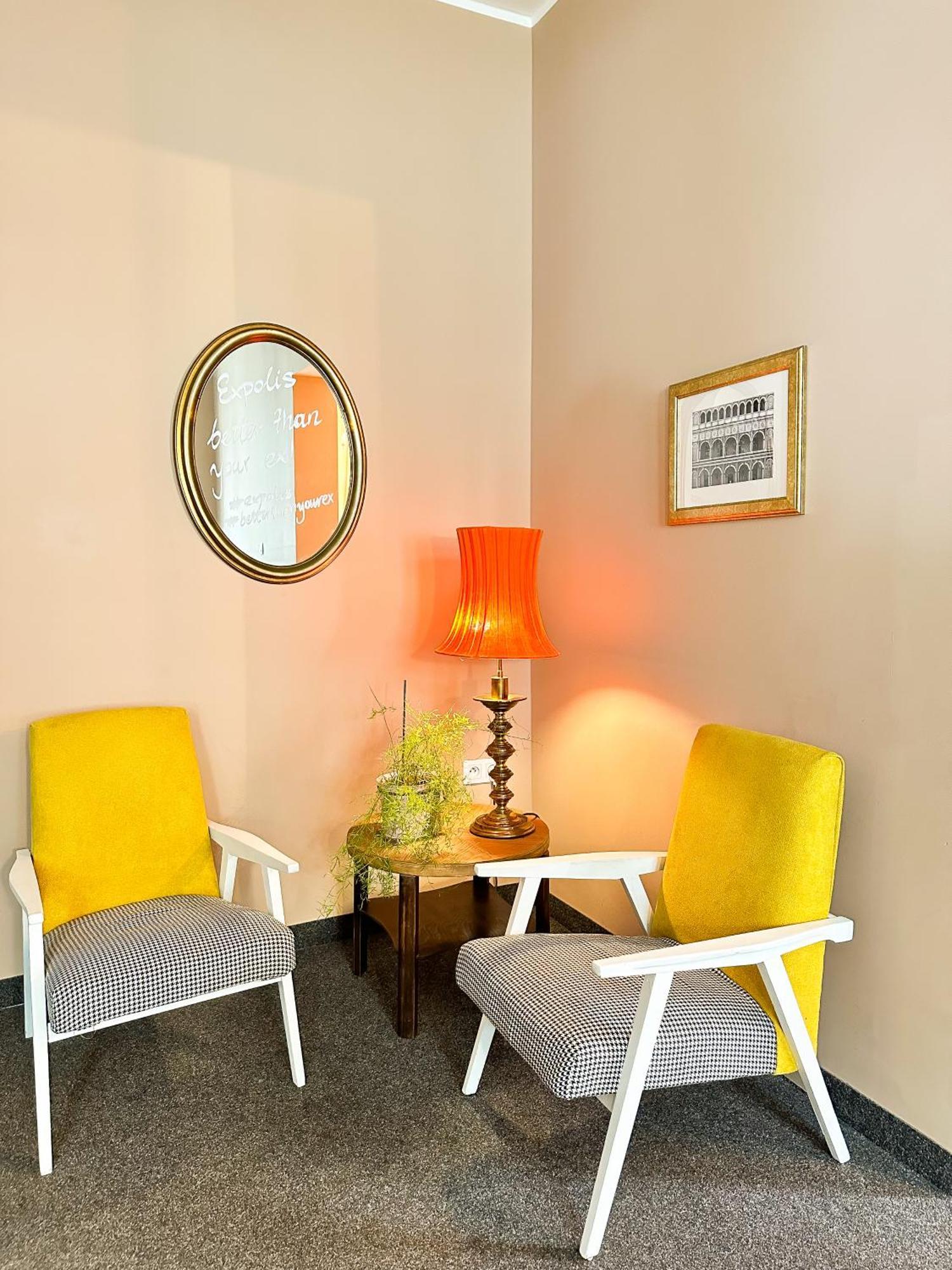 Expolis Residence - City Center Mtp Targi - 24H #Betterthanyourex Poznań Exteriör bild