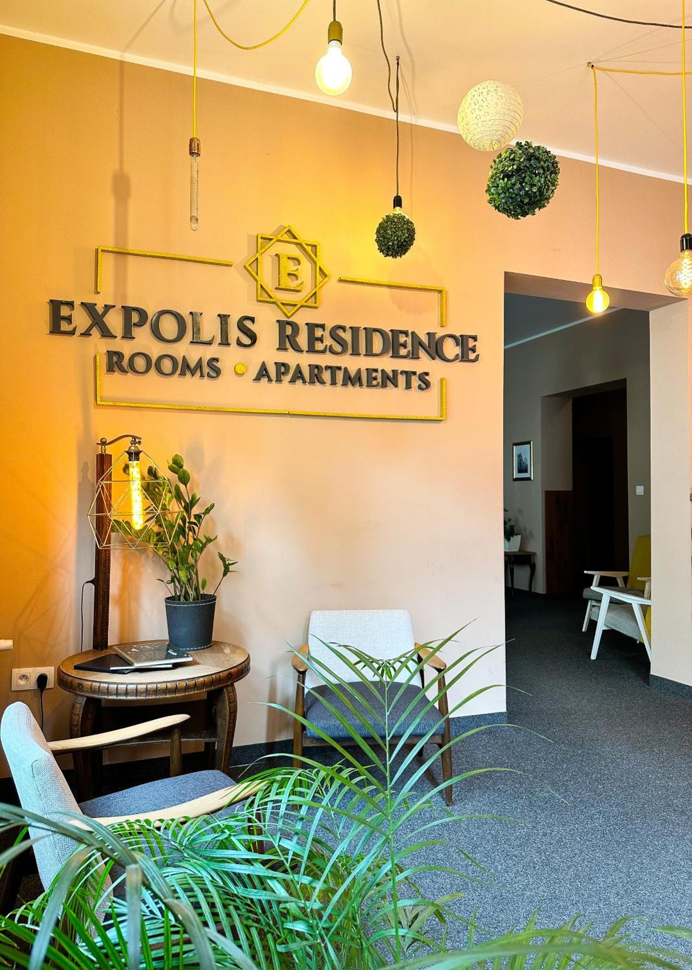 Expolis Residence - City Center Mtp Targi - 24H #Betterthanyourex Poznań Exteriör bild