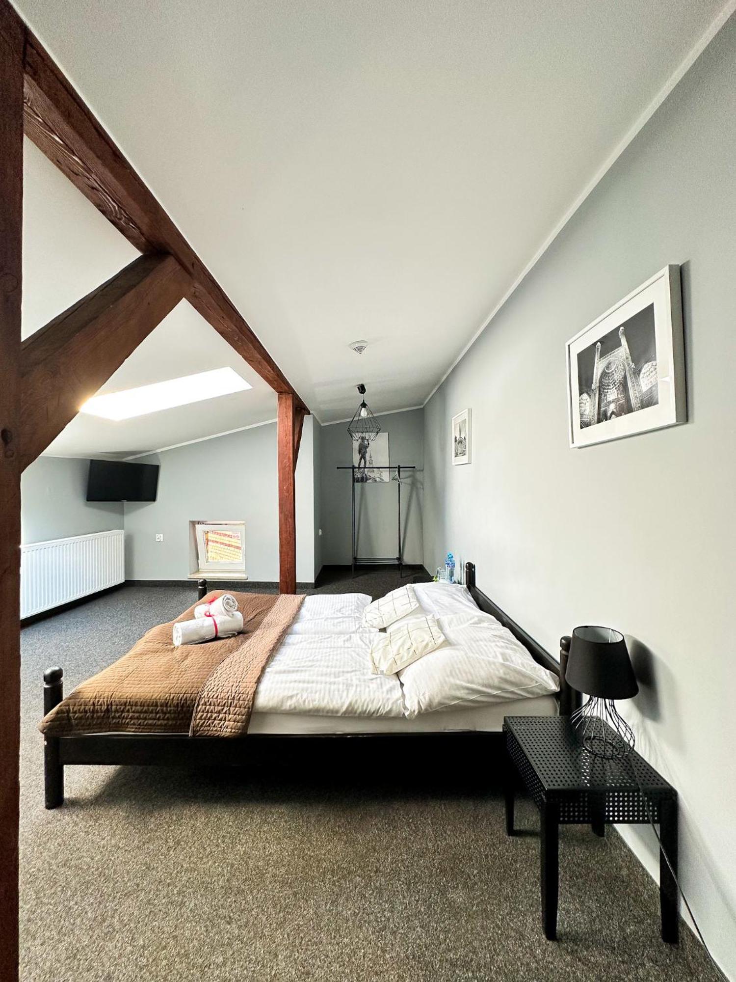 Expolis Residence - City Center Mtp Targi - 24H #Betterthanyourex Poznań Exteriör bild