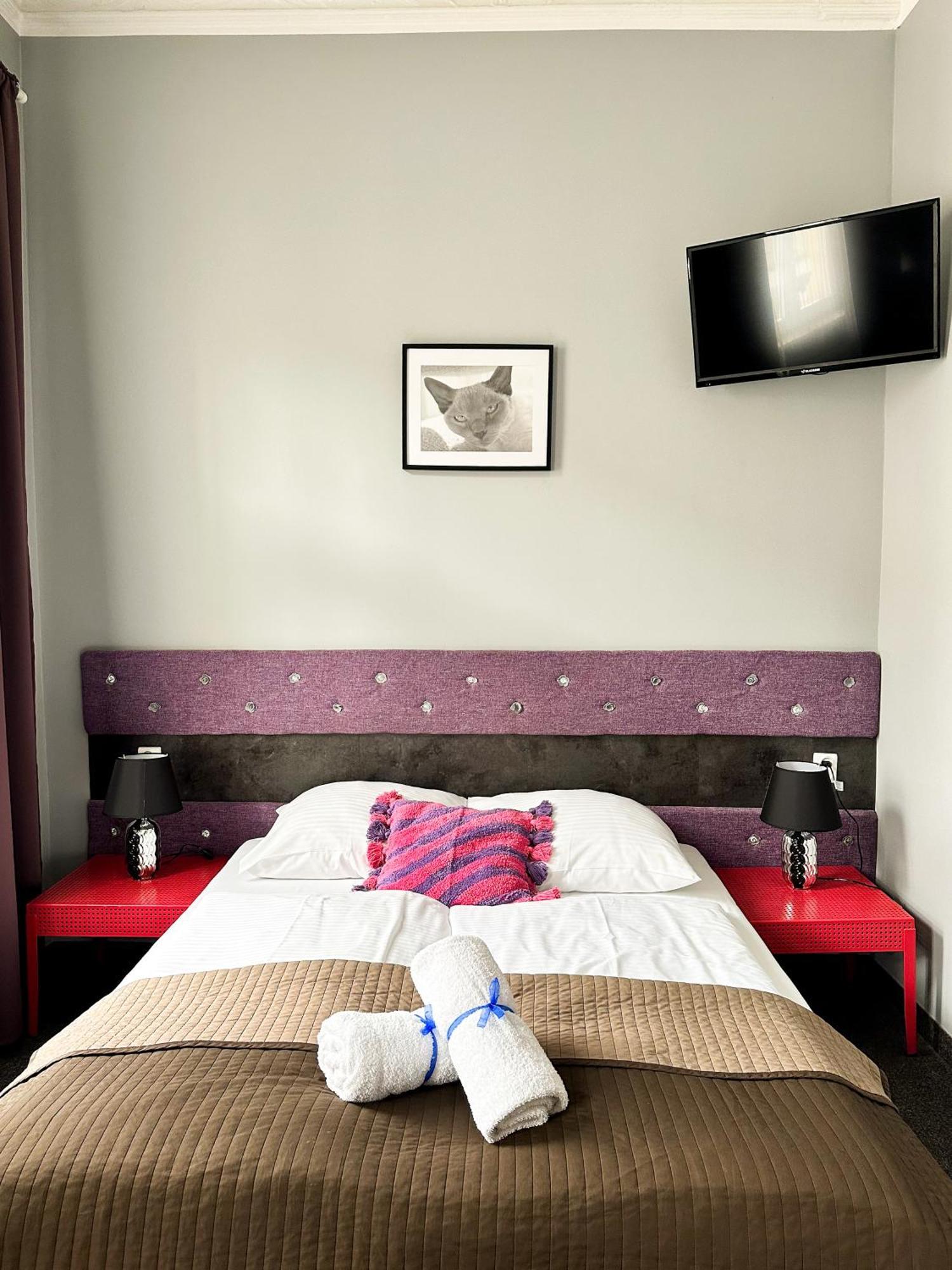 Expolis Residence - City Center Mtp Targi - 24H #Betterthanyourex Poznań Exteriör bild