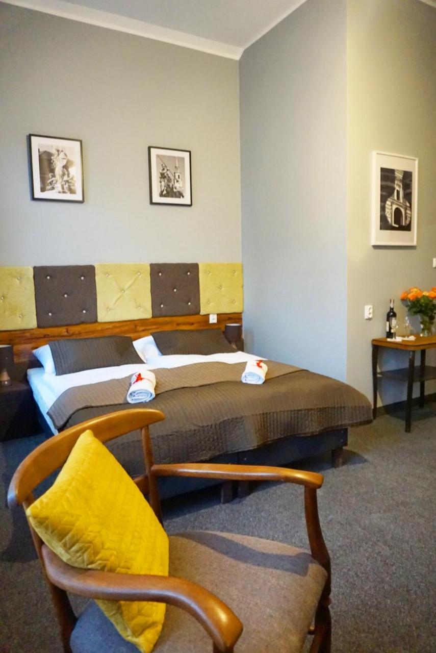 Expolis Residence - City Center Mtp Targi - 24H #Betterthanyourex Poznań Exteriör bild